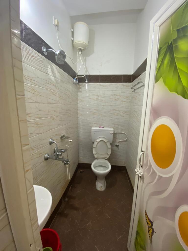普里 Msm Residency酒店 外观 照片